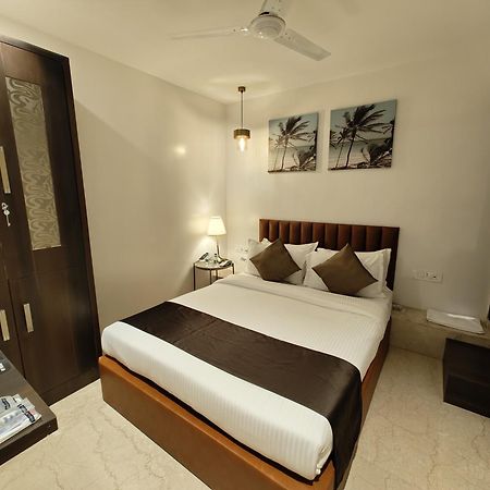 The Majlis Hotel - Colaba Mumbai Ngoại thất bức ảnh