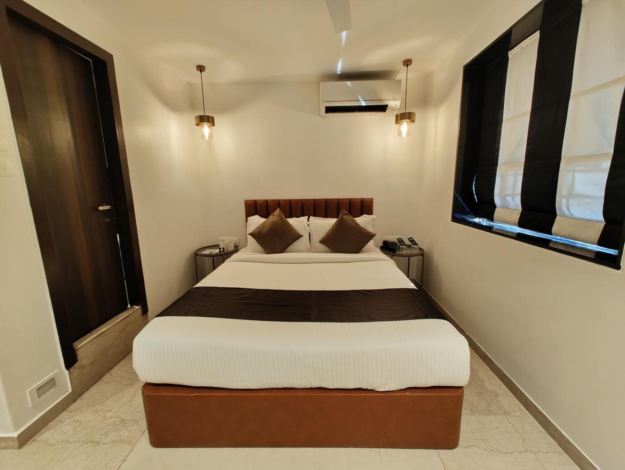The Majlis Hotel - Colaba Mumbai Ngoại thất bức ảnh