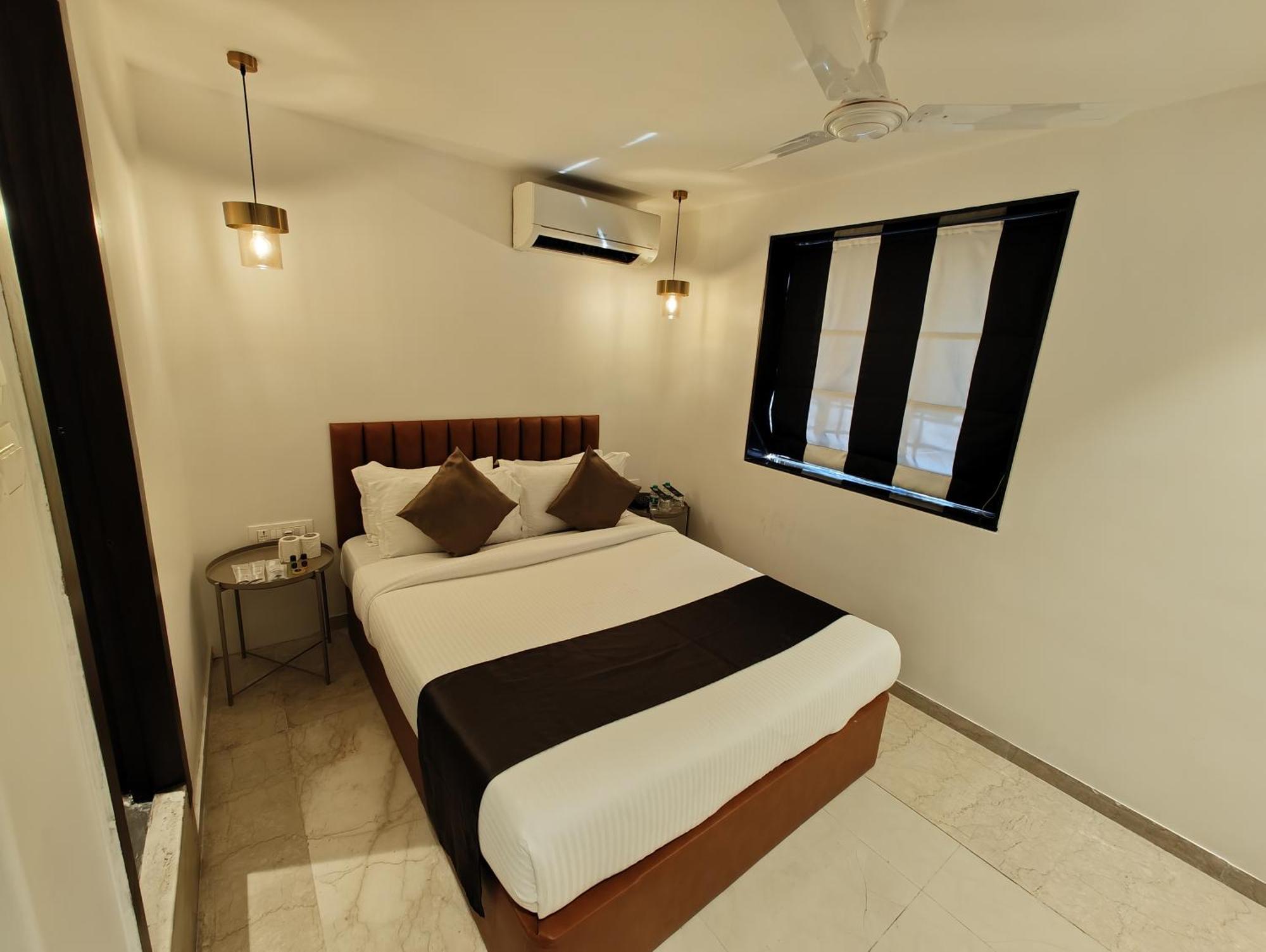 The Majlis Hotel - Colaba Mumbai Ngoại thất bức ảnh
