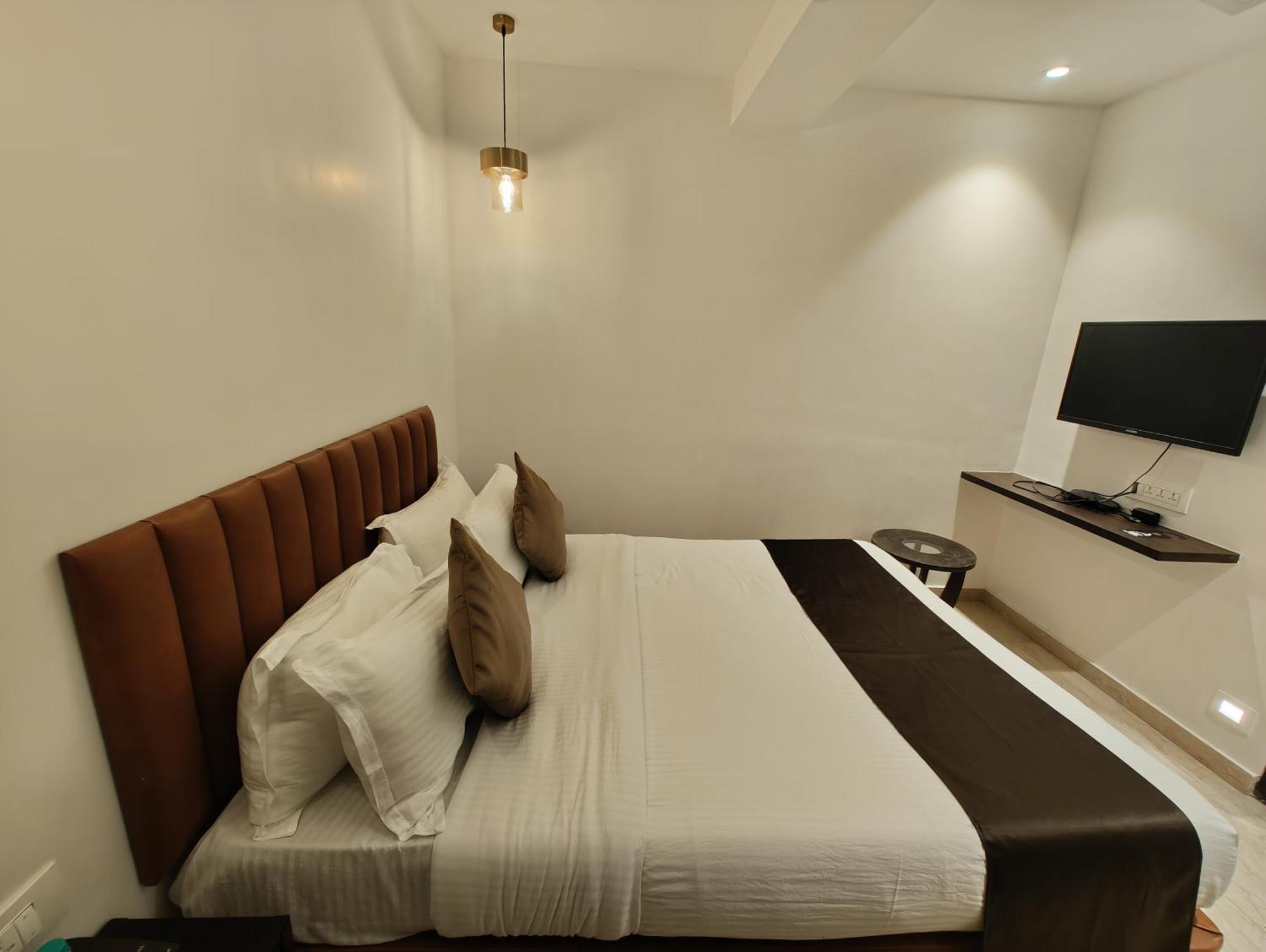 The Majlis Hotel - Colaba Mumbai Ngoại thất bức ảnh