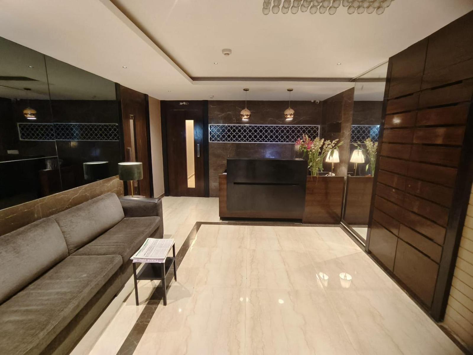The Majlis Hotel - Colaba Mumbai Ngoại thất bức ảnh