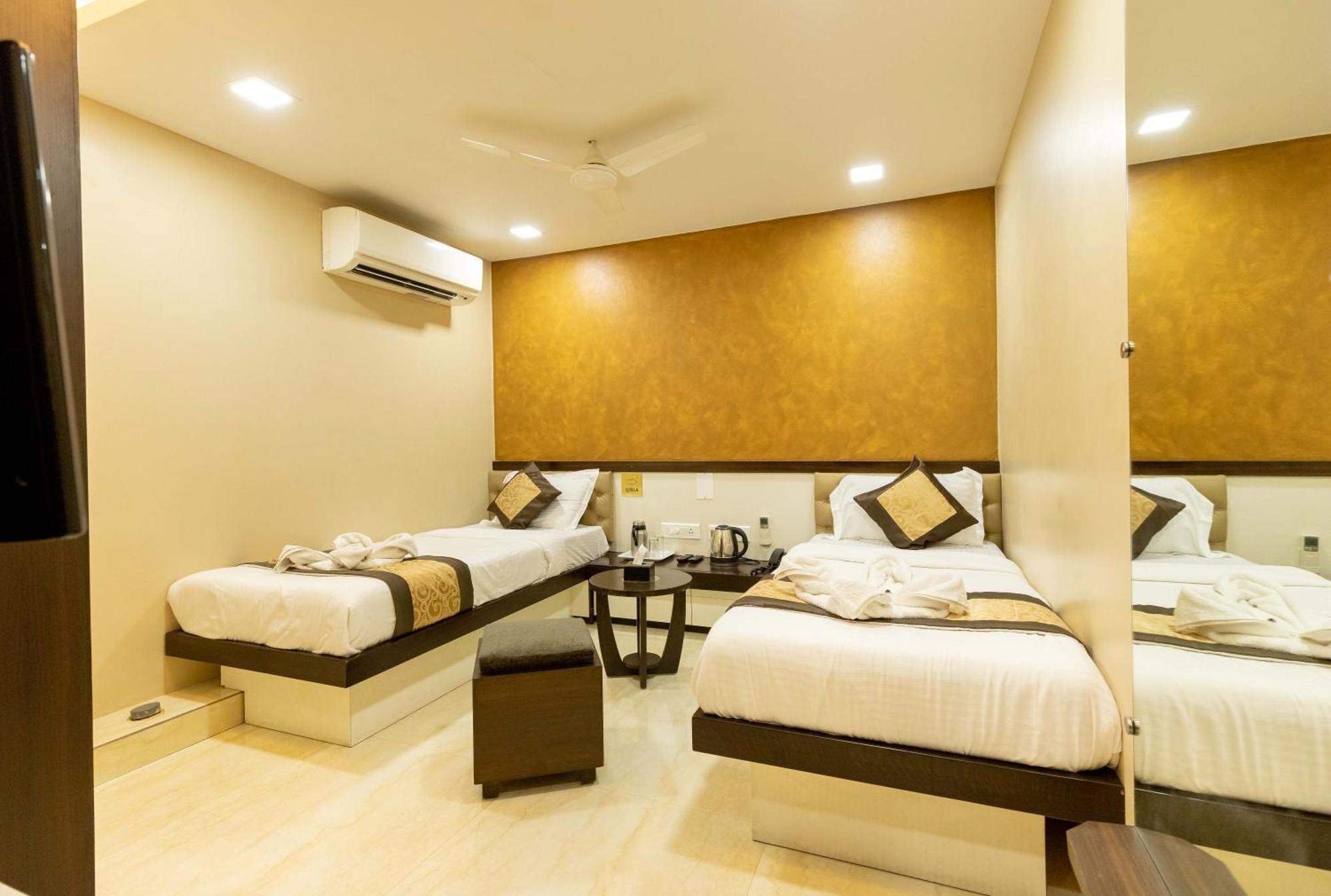 The Majlis Hotel - Colaba Mumbai Ngoại thất bức ảnh